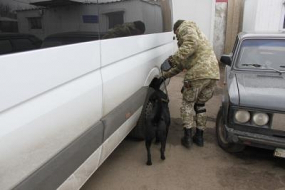 В «ДНР» пытались незаконно провезти средства сетевой связи и стоматологические принадлежности