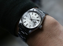 Где купить наручные часы и аксессуары?