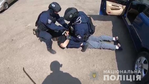 Сотрудники полиции Покровска подозреваются в получении взятки