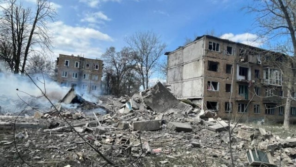 Из Авдеевки эвакуировали мальчика, которого родители прятали 4 месяца