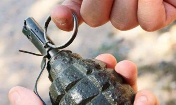 Пьяные молодчики взорвали гранату во дворе многоквартирного дома