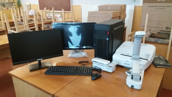 В Краматорске для школ закупили новое компьютерное оборудование