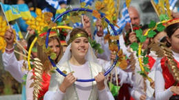 Традиционный фестиваль греческой культуры прошел в Мариуполе (фото)