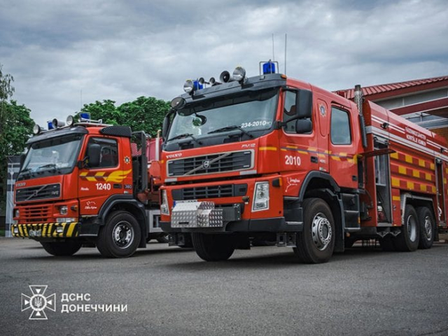 В прифронтовую Донетчину прибыла ​​новая техника от спасателей из Швеции