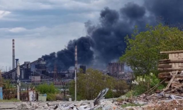 Бомбардировки «Азовстали» могут стать причиной катастрофы мирового масштаба