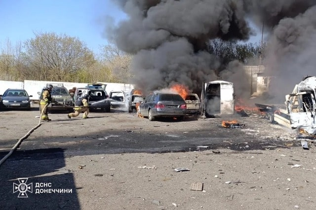 Шесть вражеских дронов в течение получаса атаковали Славянск