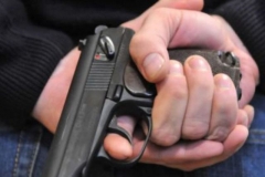 Отдых в кафе закончился стрельбой