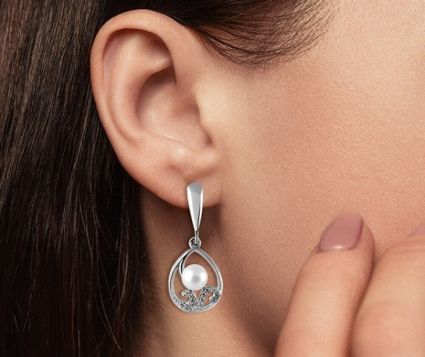 Как выбрать серебряные серьги