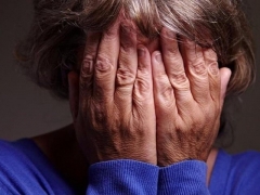 В Горловке мужчина избил собственную мать