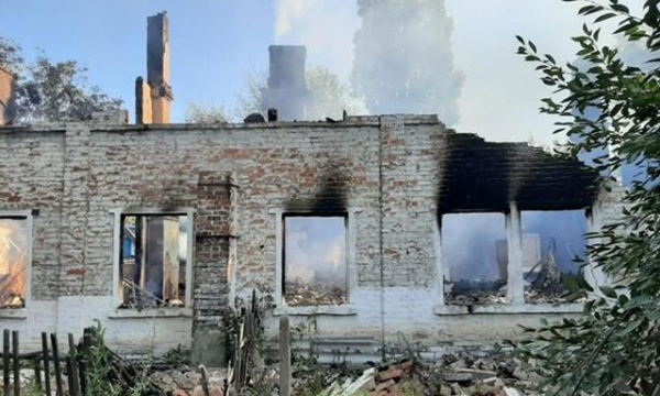 Поселок Нью-Йорк подвергся очередному авиационному удару