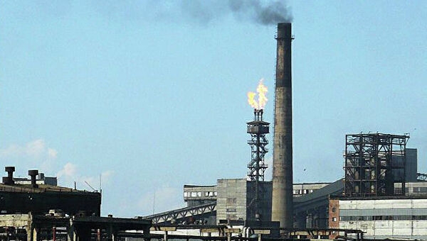 Двое работников отравились на заводе в Авдеевке