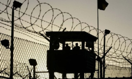 Двоим сотрудникам вражеской ИК в оккупированной Горловке объявлены подозрения