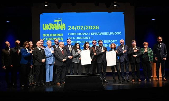 Города и учреждения Польши подписали Декларацию справедливости с Мариуполем