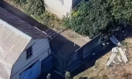 Российские террористы расстреляли семью в пос. Шандриголово и взяли в заложники ребенка