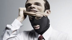 Мошенники разыграли перед продавщицей настоящий «спектакль», который стоил ей 14 тыс. грн.