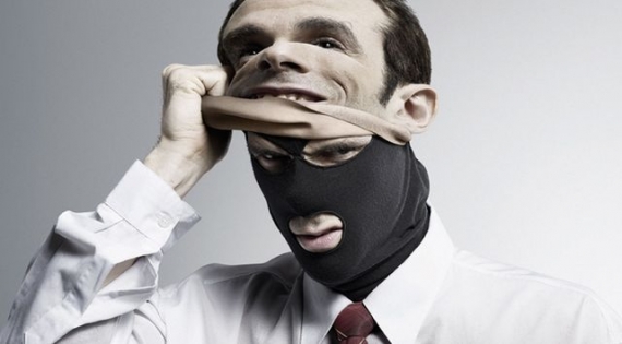 Мошенники разыграли перед продавщицей настоящий «спектакль», который стоил ей 14 тыс. грн.