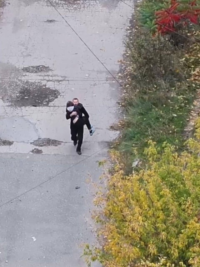 В Покровске российские террористы расстреляли мирных жителей (фото)