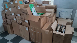 Волонтеры передали благотворительную помощь медикам Славянска