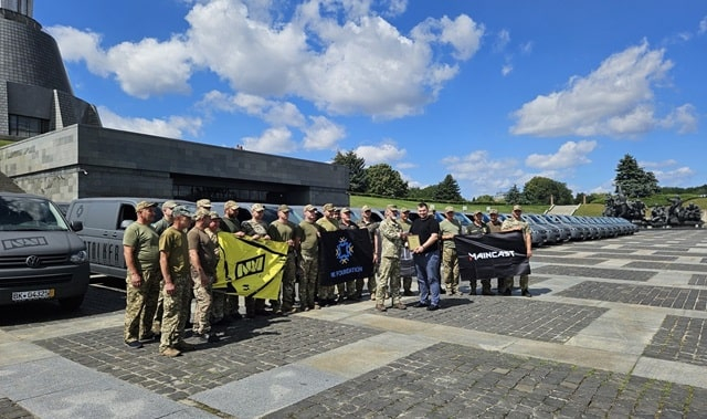 MK Foundation передала Державній прикордонній службі України 100 нових авто