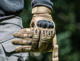 Все, что нужно знать о тактических перчатках