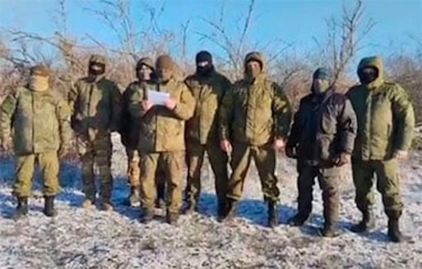 Российские артиллеристы пожаловались министру обороны – не хотят быть «пушечным мясом»