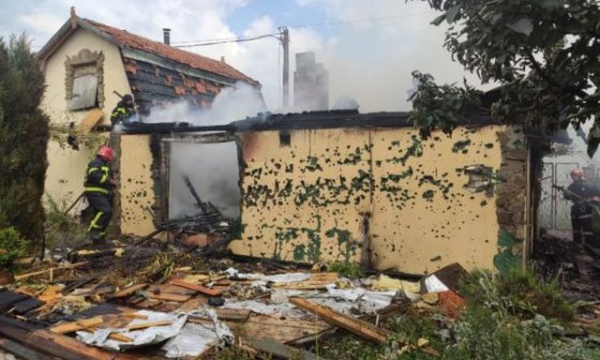 Боевики обстреляли Авдеевку крупнокалиберным оружием (фото)