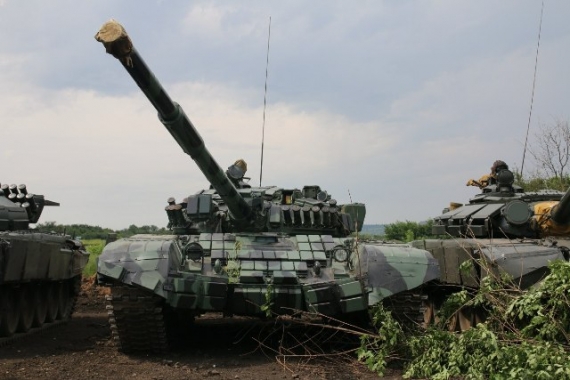 Танки "ДНР" теперь с динамической зашитой "Контакт-1" российского производства