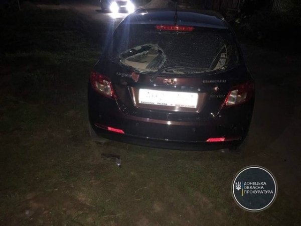 Под колесами автомобиля в Покровске погиб мужчина и травмированы дети