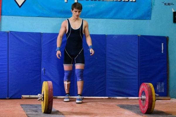 Донецкие спортсмены-тяжелоатлеты победили на Чемпионате Украины