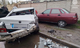 Водитель автомобиля «BMW» совершил ДТП, в котором были повреждены 4 машины