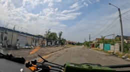 Спасатели эвакуировали женщину и ее детей из Алексеево-Дружковки