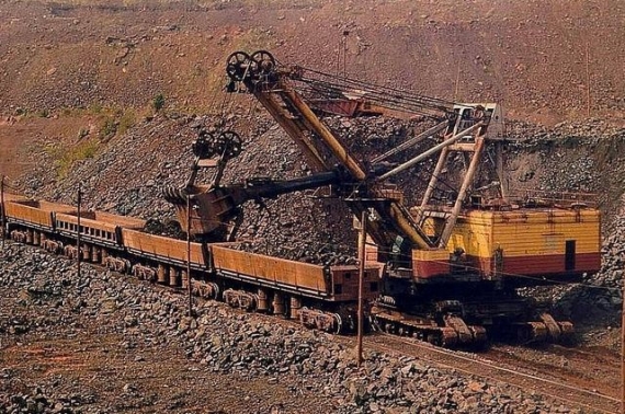 РФ намерена поставлять сырье на предприятия Енакиева и Макеевки?