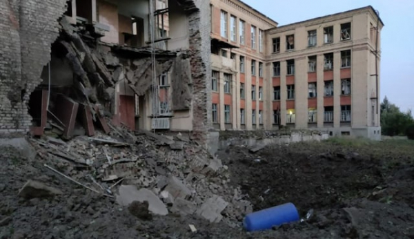 Утром 22-го августа россияне обстреляли школу в Константиновке