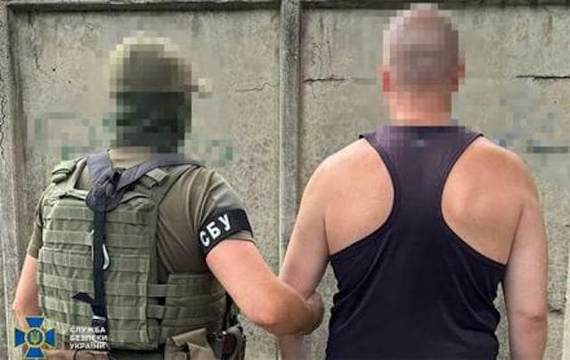 Задержан экс-милиционер, который помогал оккупантам обстреливать Торецк