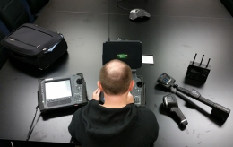 Проверка помещений на прослушку: что это за услуга, как делается, кому подойдет