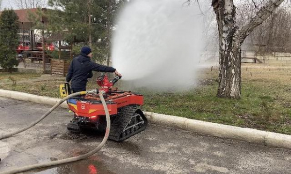 Спасателям передан тактический робот «Magirus Wolf С1»