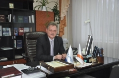 В Горловке неизвестные в масках битами избили замдиректора «Стирола»