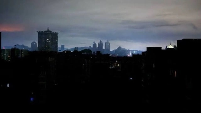 В оккупированном Донецке - масштабный блекаут, повреждена электроподстанция