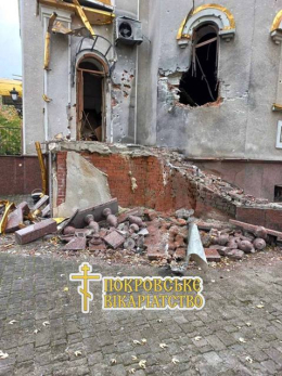 Российская террористическая армия разрушила храм в Мирнограде