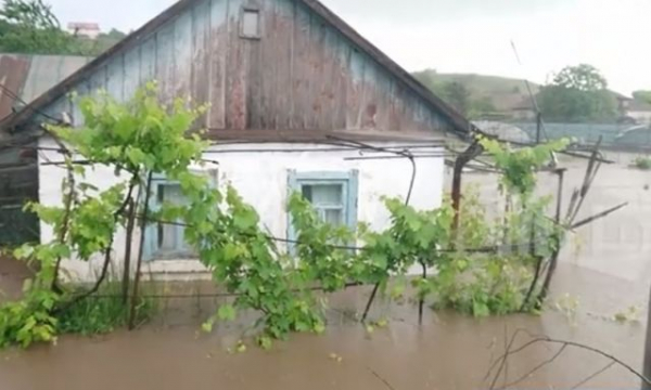 Стихия обрушилась на Мариупольский район