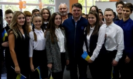 Донецкий регион – лидер по развитию молодежных центров