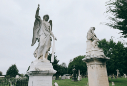 Ритуальные услуги: значимость профессиональной поддержки