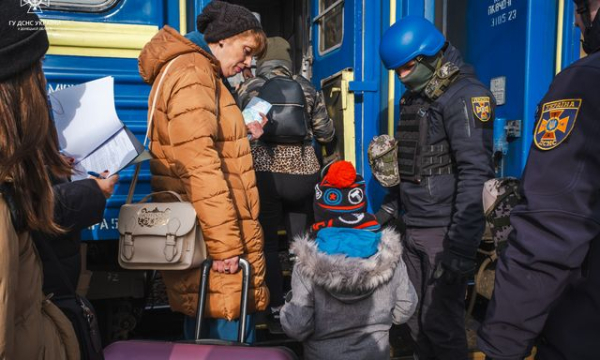 За два дня в области эвакуировано 129 человек, в том числе 13 детей