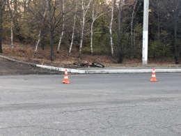 Подросток, которого сбил грузовик, находится в тяжелом состоянии