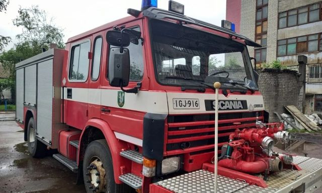 Краматорским спасателям передан современный пожарный автомобиль