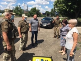 В прифронтовом поселке Травневое появился свой генератор
