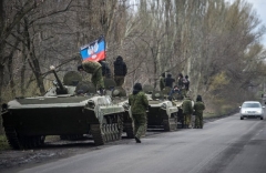 Боевики колоннами перебрасывают вооружение с полигона под Торезом