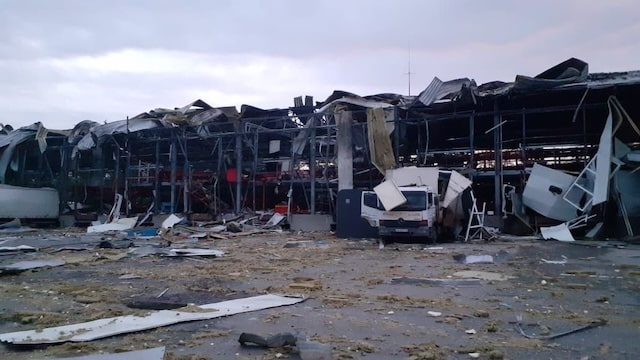 Россияне полностью разрушили в Славянске терминал «Новой почты»