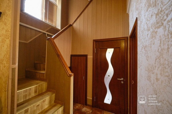 Детский дом семьи Галавановых в Мариуполе осваивается в новом особняке (фото)