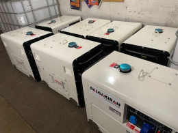 Новодонецкая громада получила генераторы от международных партнеров